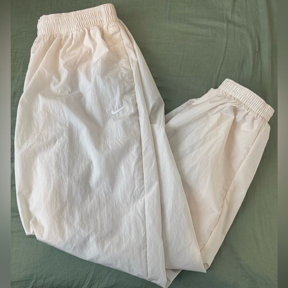 Nike Pants - Nike Sportswear "Everything Wovens" Beige Crinkle Track Pants - Women's M